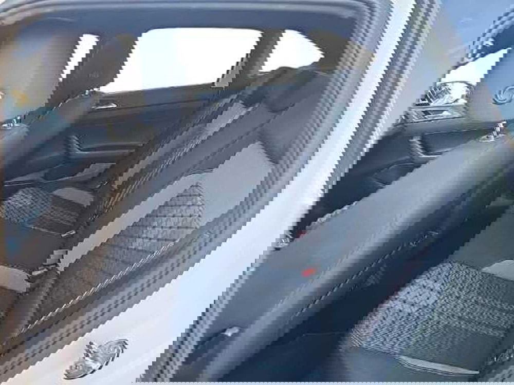 Volkswagen Taigo usata a Lecco (12)