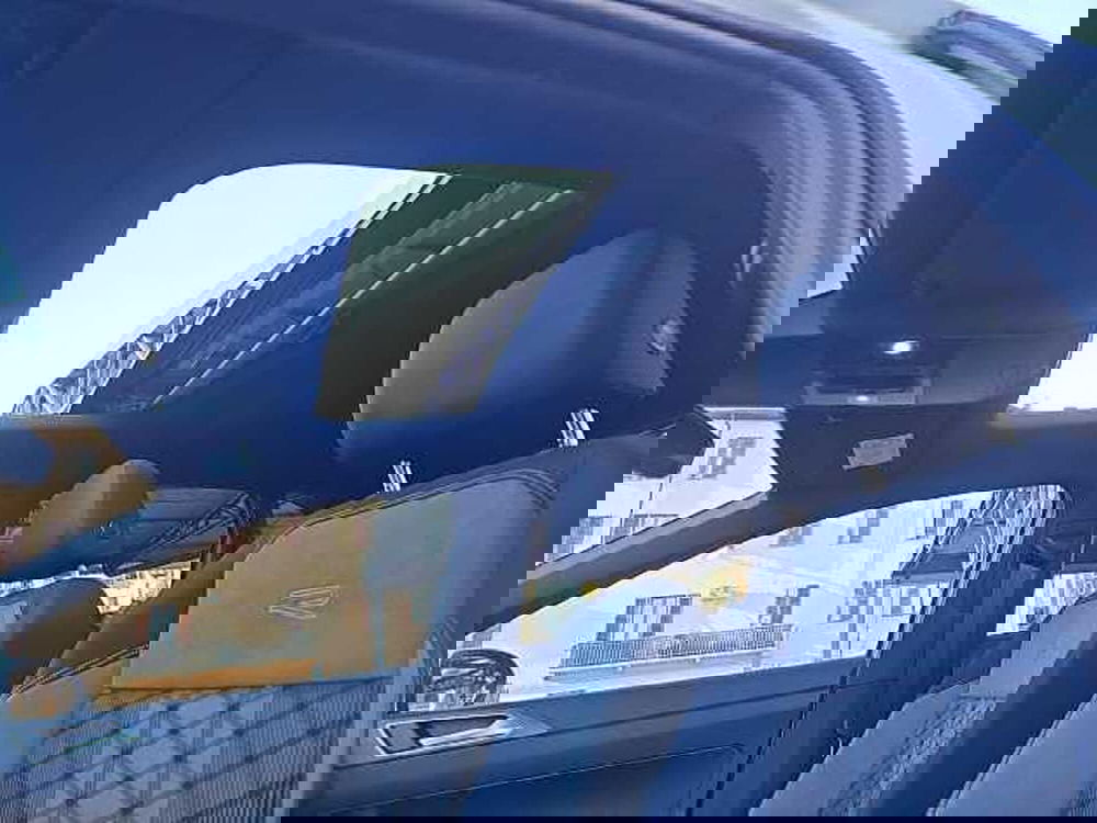 Volkswagen Taigo usata a Lecco (16)