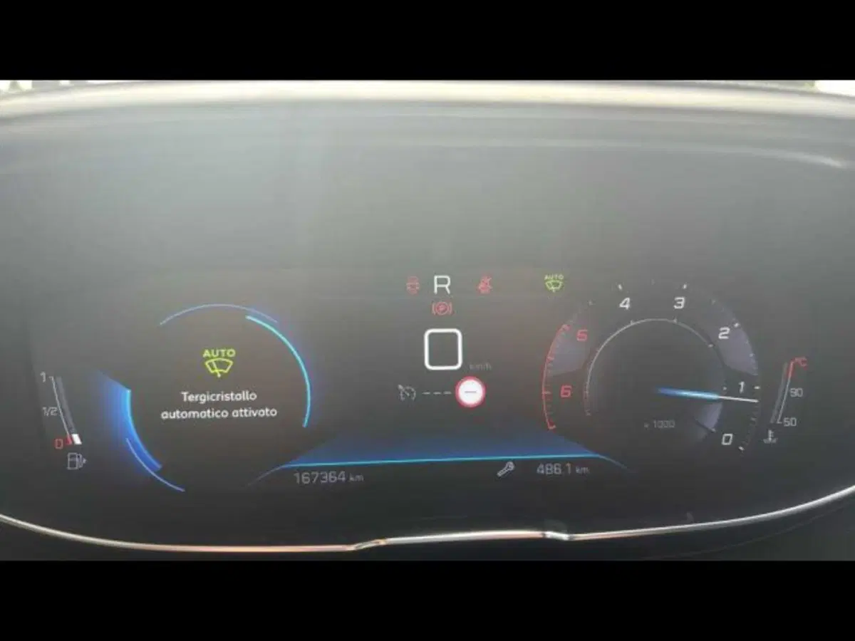 Peugeot 3008 usata a Caltanissetta (13)