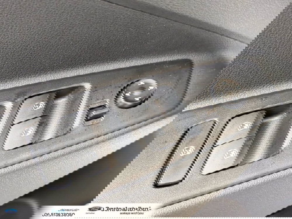 Hyundai i10 nuova a Roma (19)