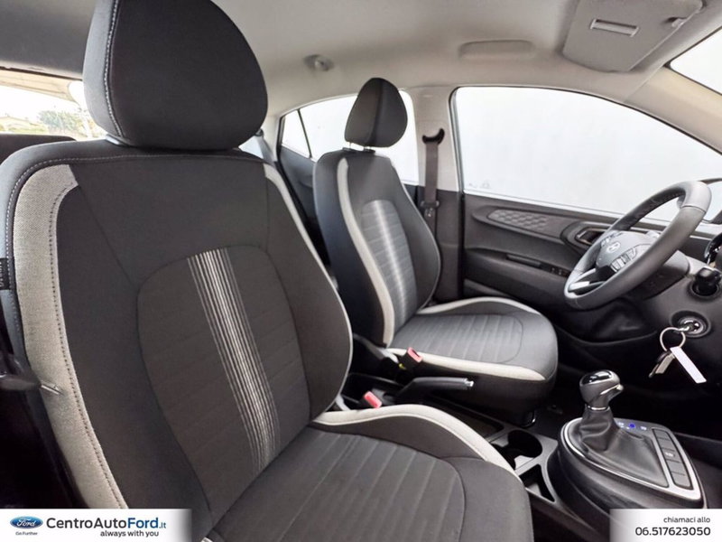 Hyundai i10 nuova a Roma (7)