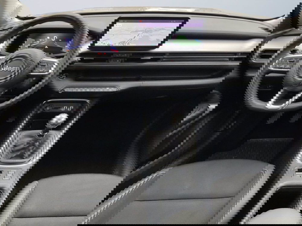 Jeep Avenger usata a Milano (12)