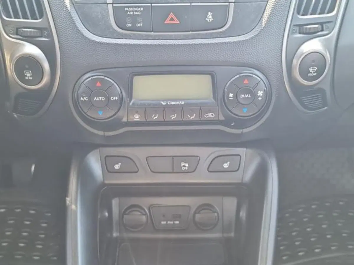 Hyundai ix35 usata a Salerno (18)