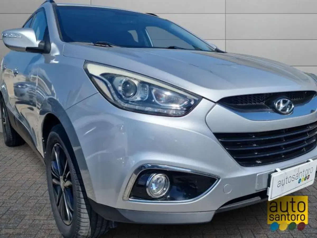 Hyundai ix35 usata a Salerno (8)
