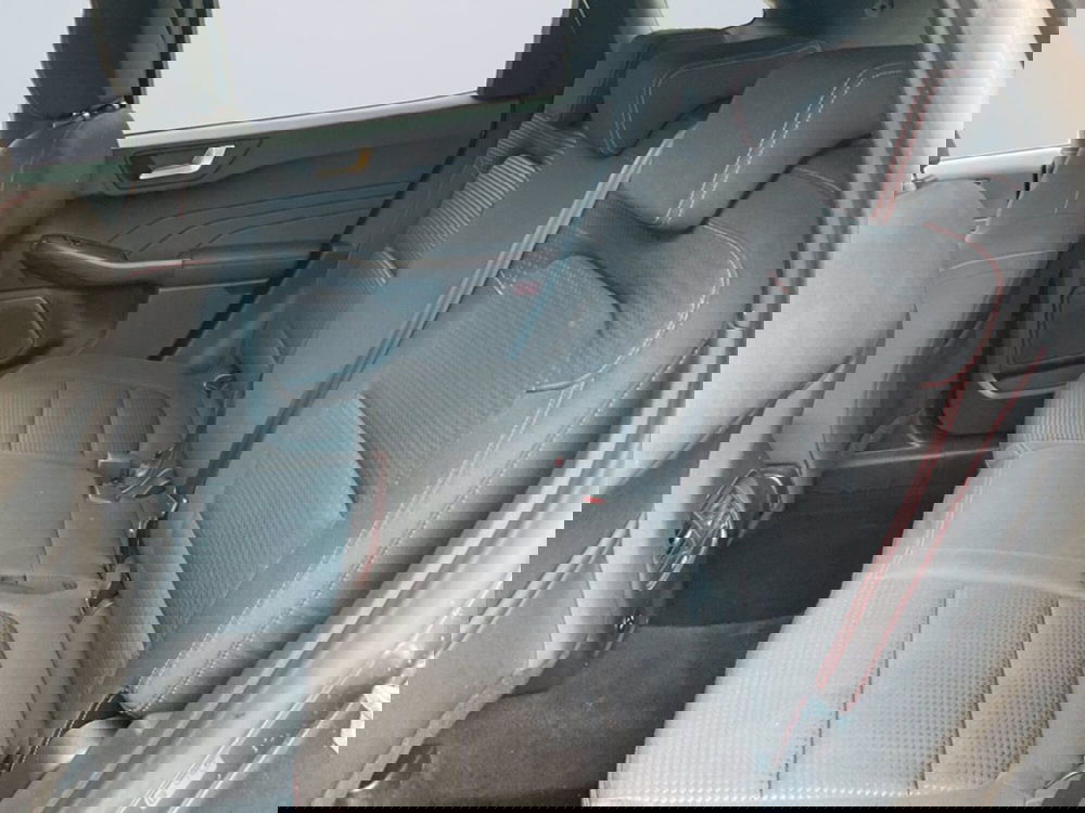 Ford Kuga usata a Milano (10)