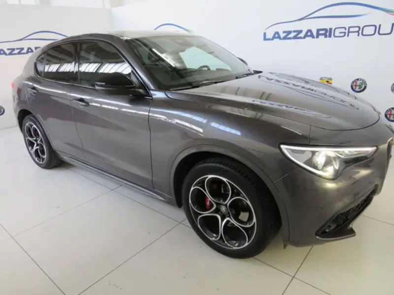 Alfa Romeo Stelvio usata a Lodi (5)