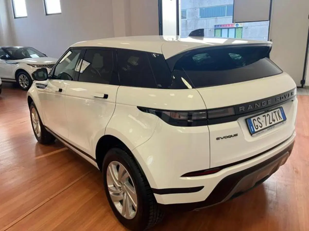 Land Rover Range Rover Evoque usata a Lucca (4)