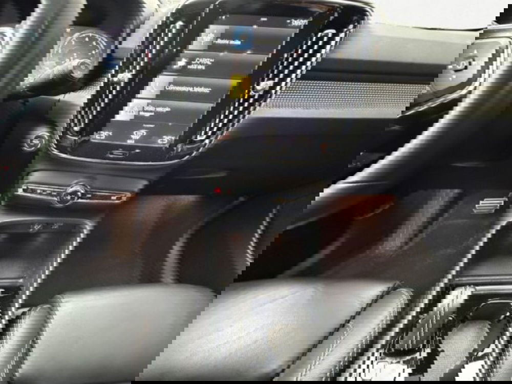 Volvo XC40 usata a Treviso (13)
