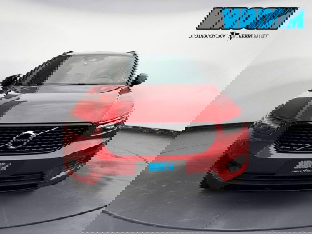 Volvo XC40 usata a Treviso (2)