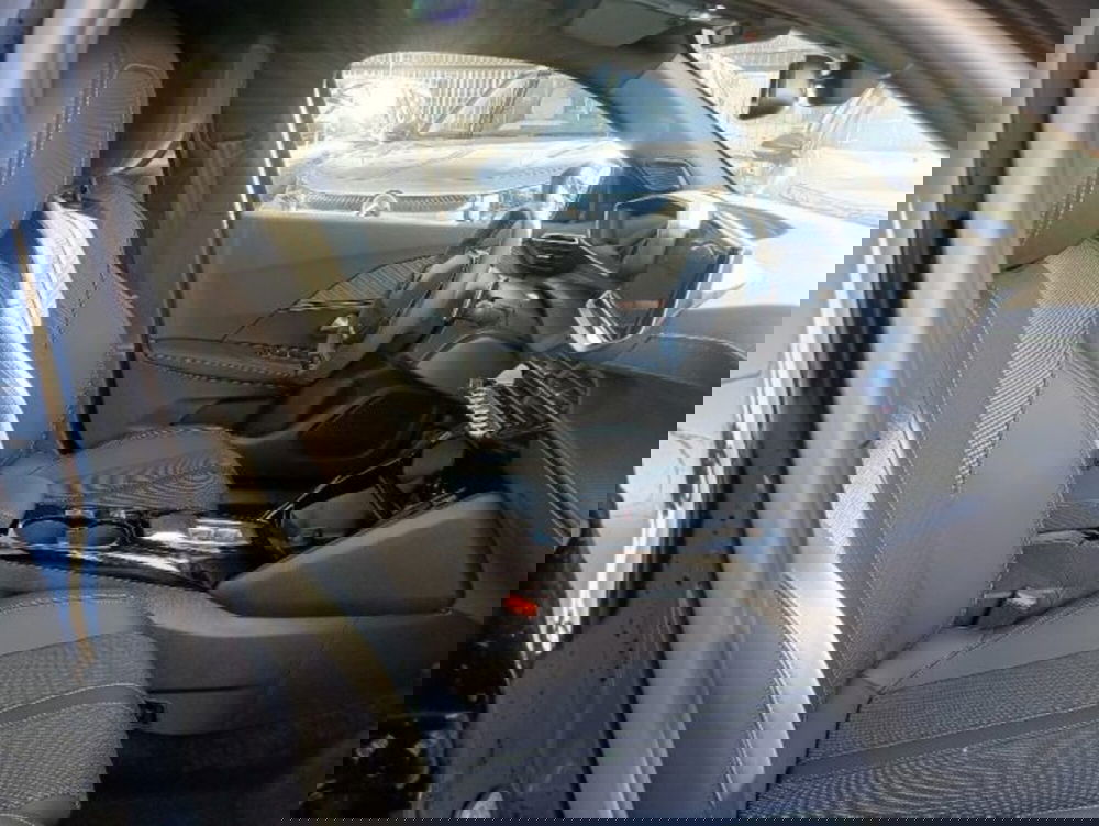 Peugeot 2008 nuova a Brescia (18)