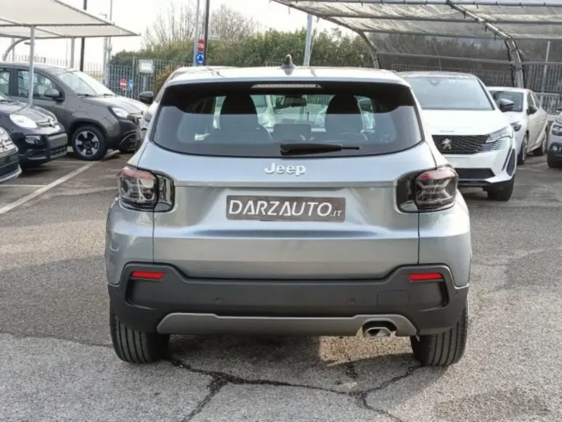 Jeep Avenger nuova a Brescia (18)