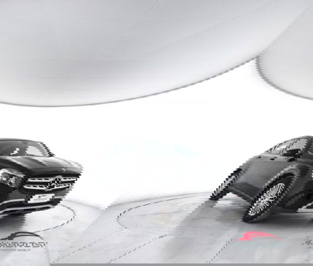 Mercedes-Benz GLA SUV usata a Perugia (2)