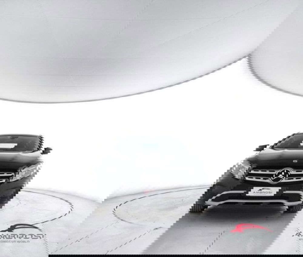 Mercedes-Benz GLA SUV usata a Perugia (5)