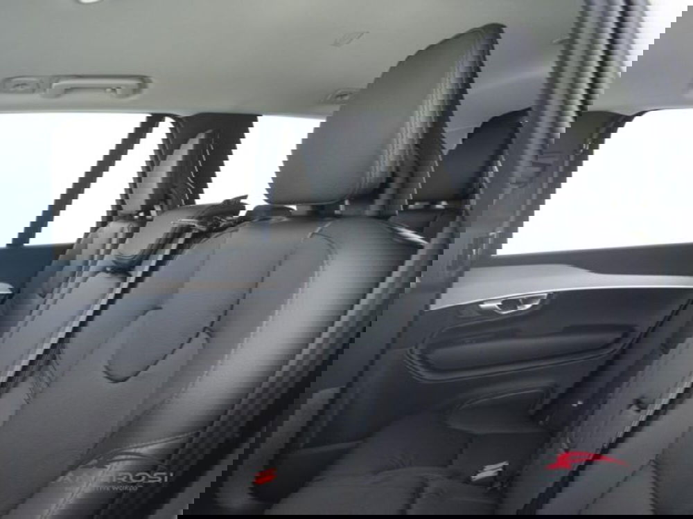 Volvo XC90 nuova a Perugia (10)