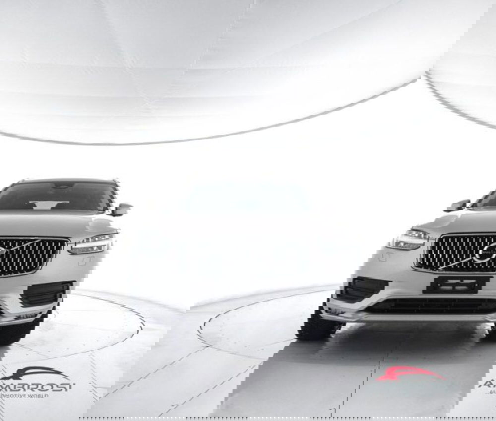 Volvo XC90 nuova a Perugia (5)