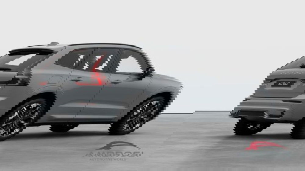 Volvo XC60 nuova a Perugia (4)