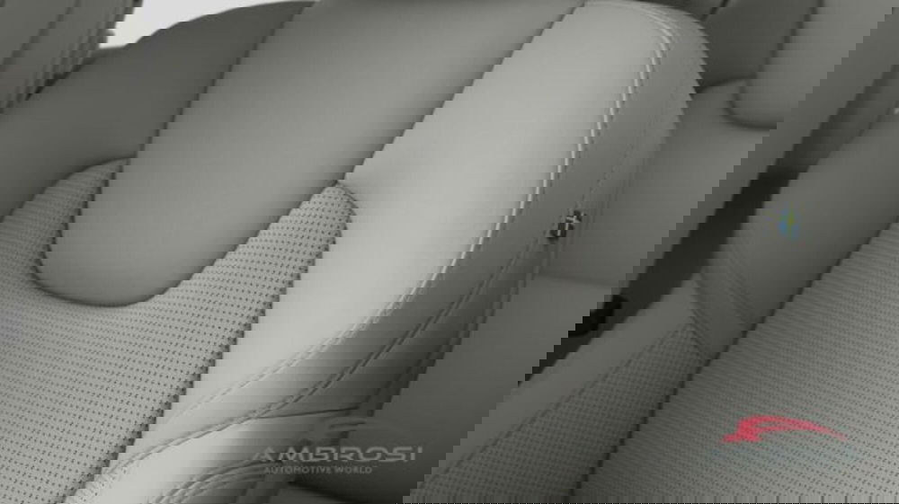 Volvo XC60 nuova a Perugia (11)