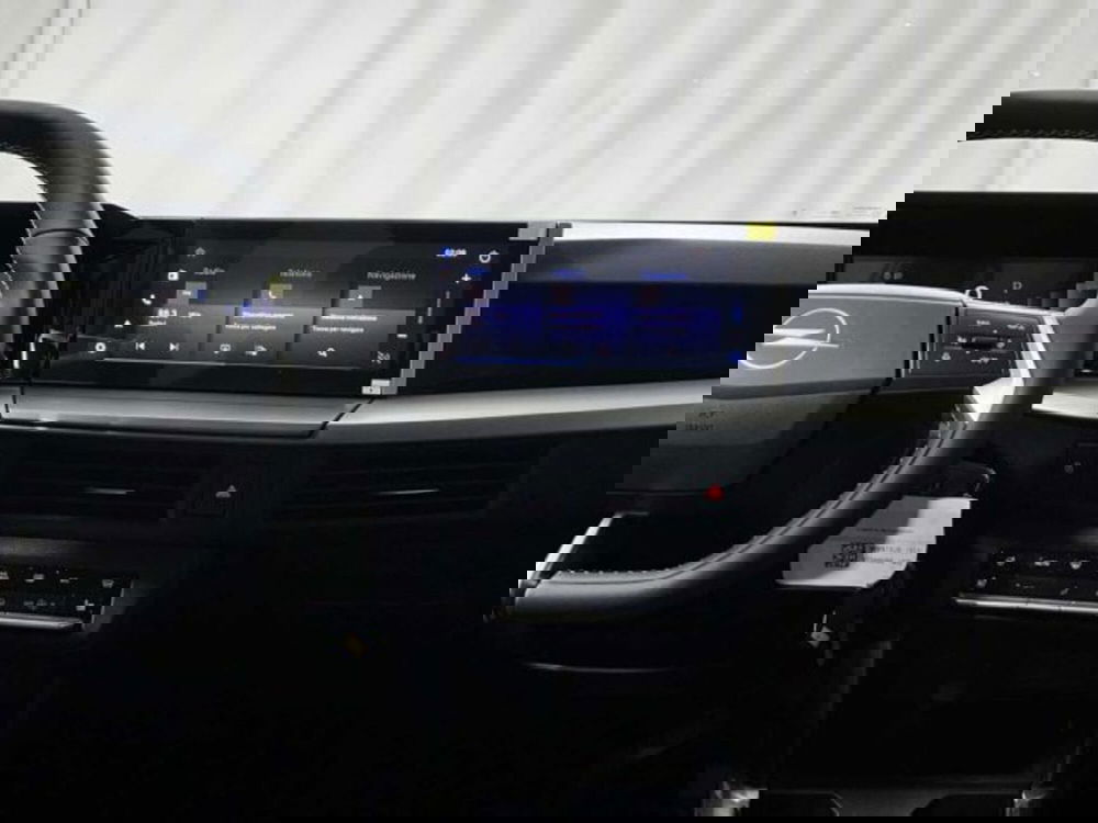 Opel Frontera nuova a Sondrio (13)