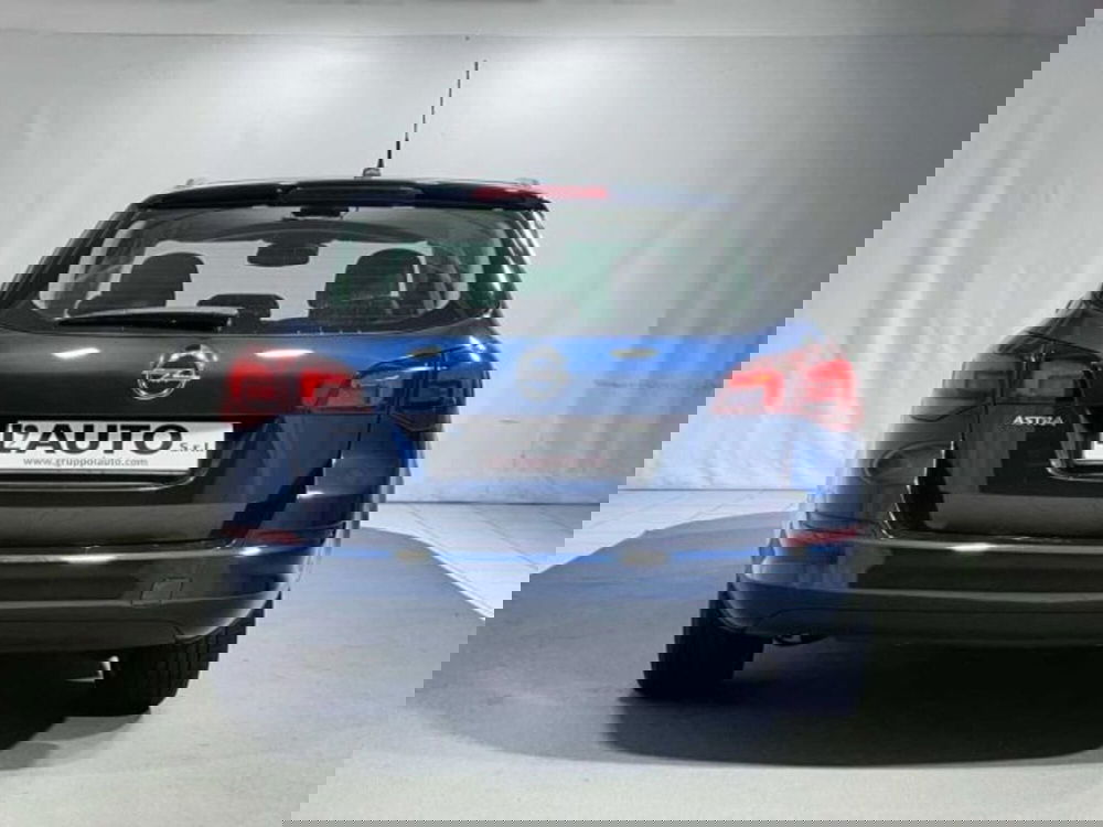 Opel Astra Station Wagon usata a Sondrio (4)