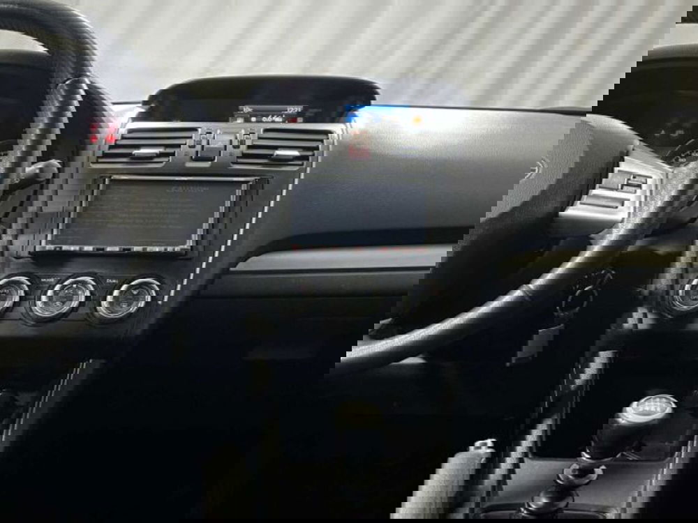 Subaru XV usata a Sondrio (14)