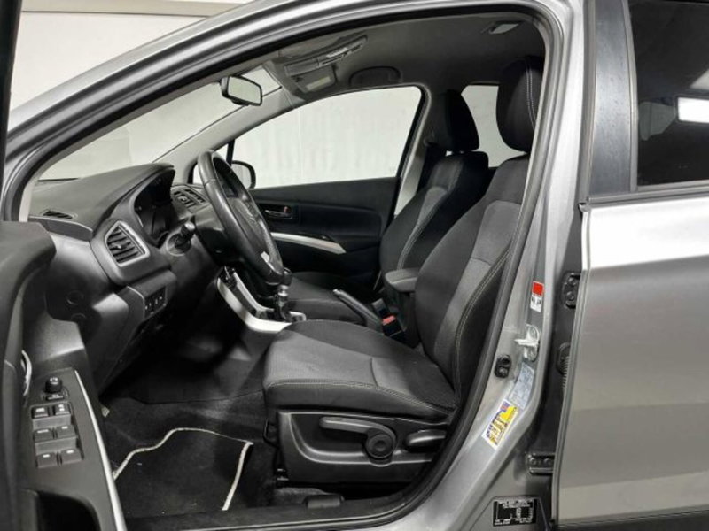 Suzuki S-Cross usata a Sondrio (10)