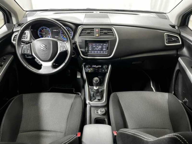 Suzuki S-Cross usata a Sondrio (12)