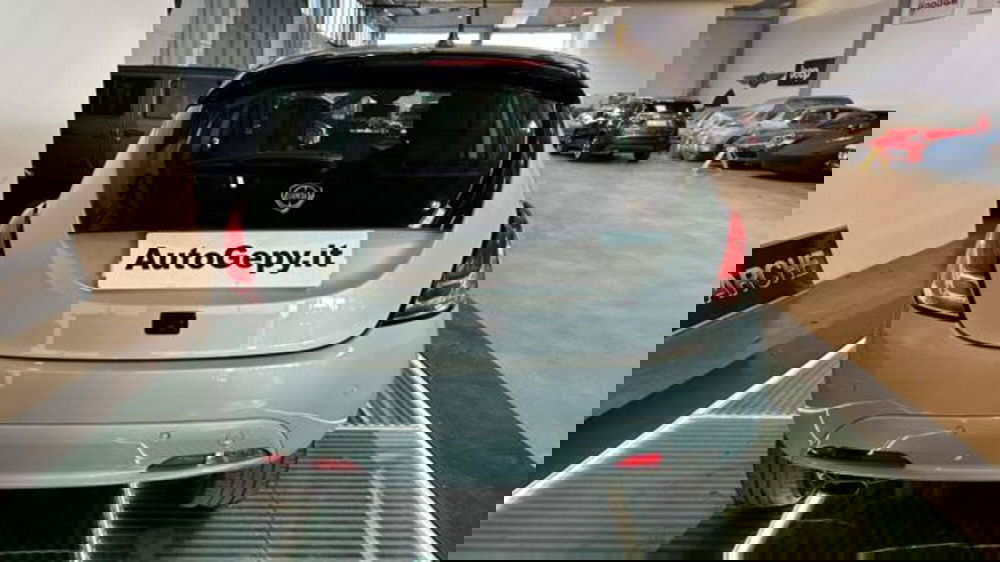 Lancia Ypsilon usata a Reggio Emilia (4)