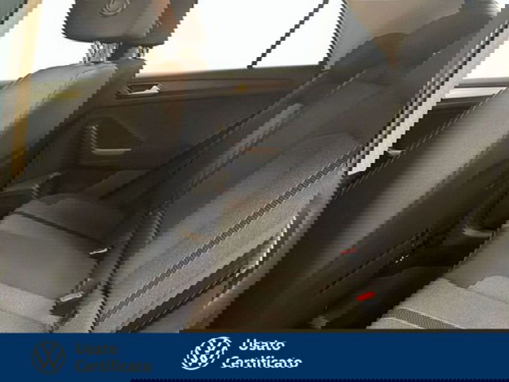 Volkswagen T-Roc usata a Vicenza (13)