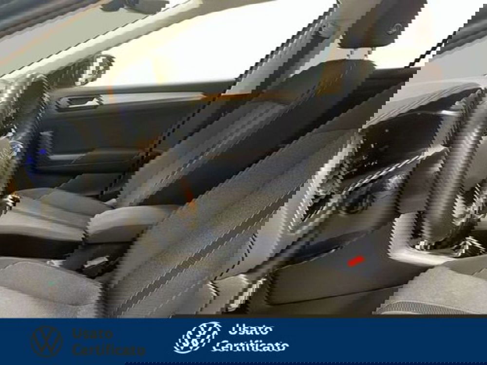 Volkswagen T-Roc usata a Vicenza (16)