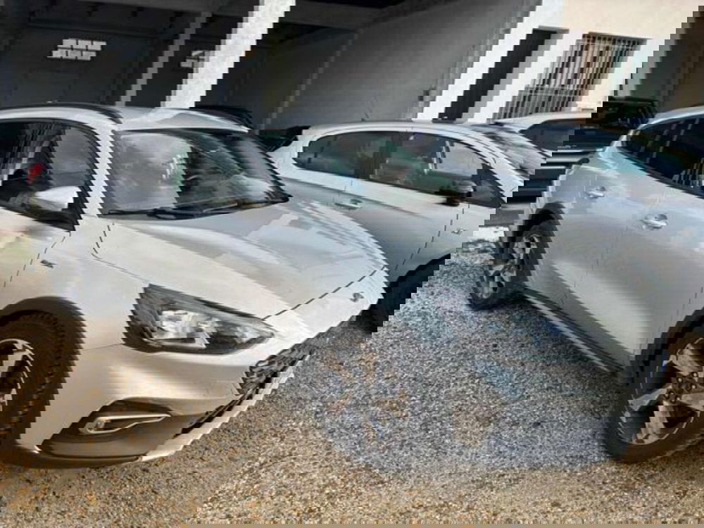 Ford Focus Station Wagon usata a Pesaro-Urbino