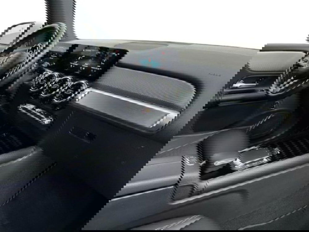 Mercedes-Benz GLB usata a Verona (16)