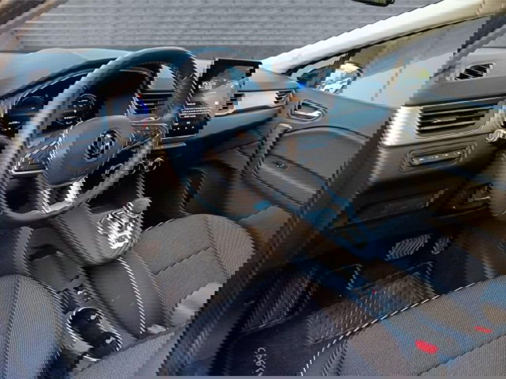 Renault Captur usata a Bari (10)