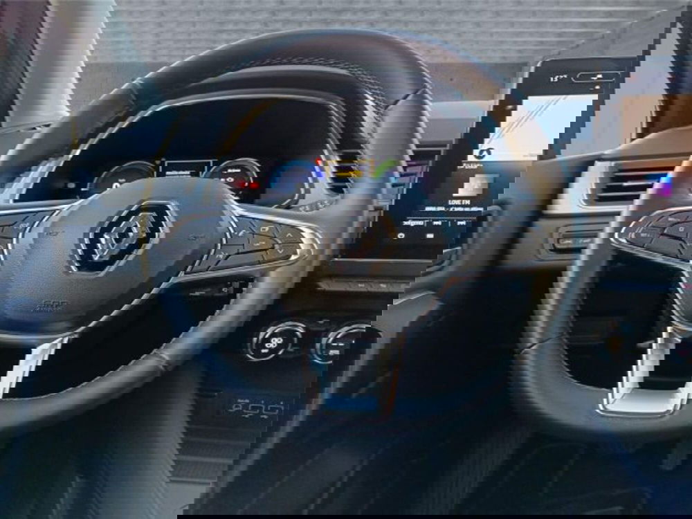 Renault Captur usata a Bari (14)