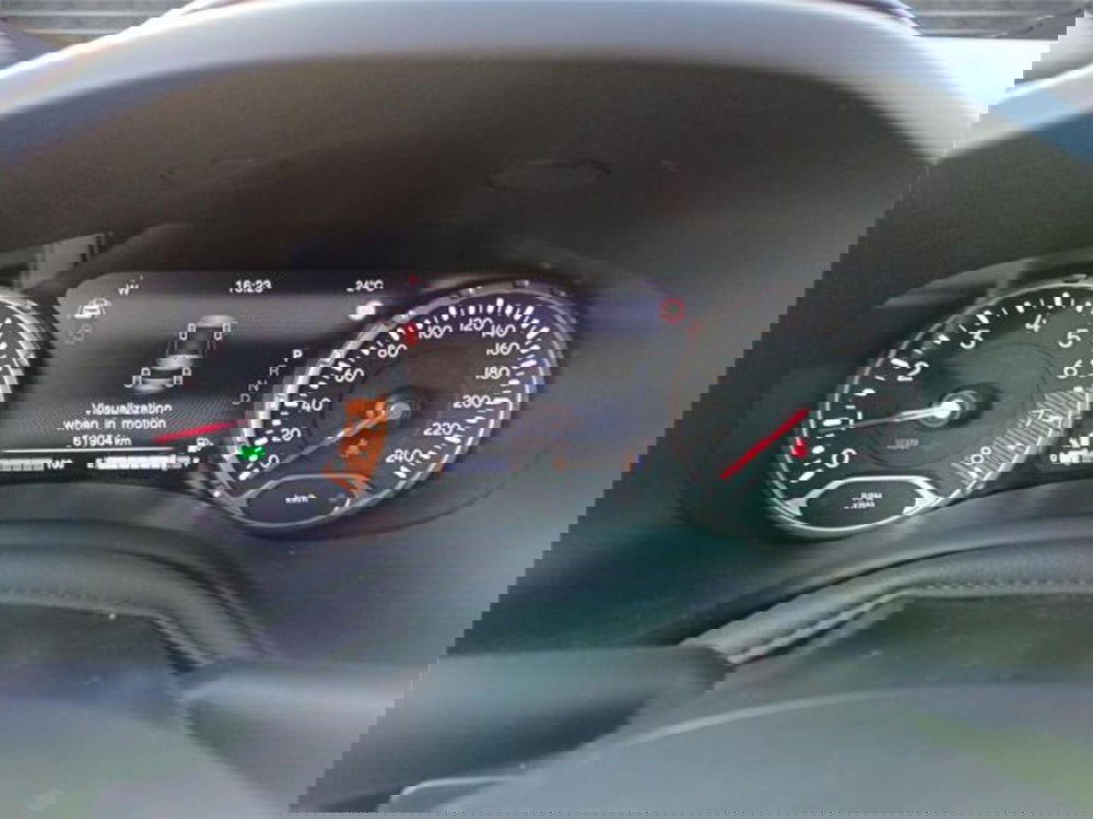 Jeep Renegade usata a Bari (15)