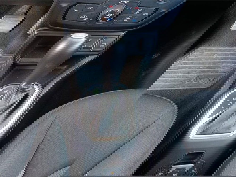 Jeep Renegade usata a Bari (18)