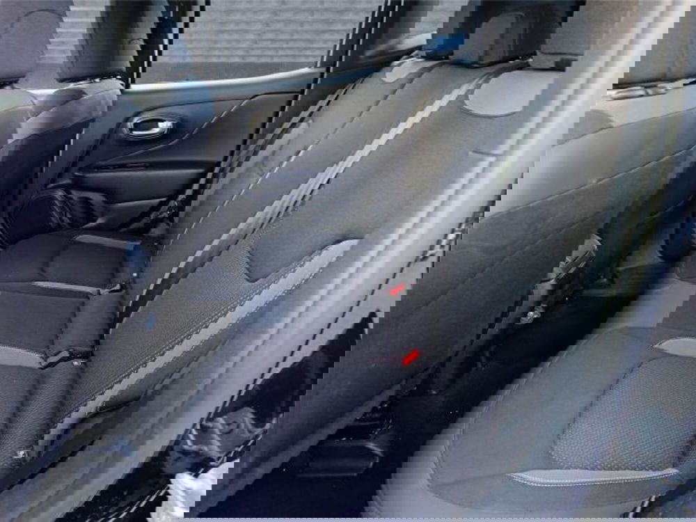 Jeep Renegade usata a Bari (20)