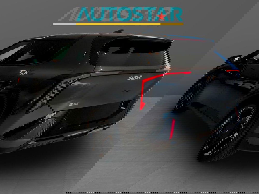 Kia EV4 nuova a Piacenza (3)