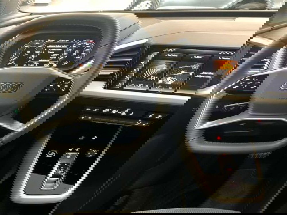 Audi Q4 Sportback nuova a Bologna (11)