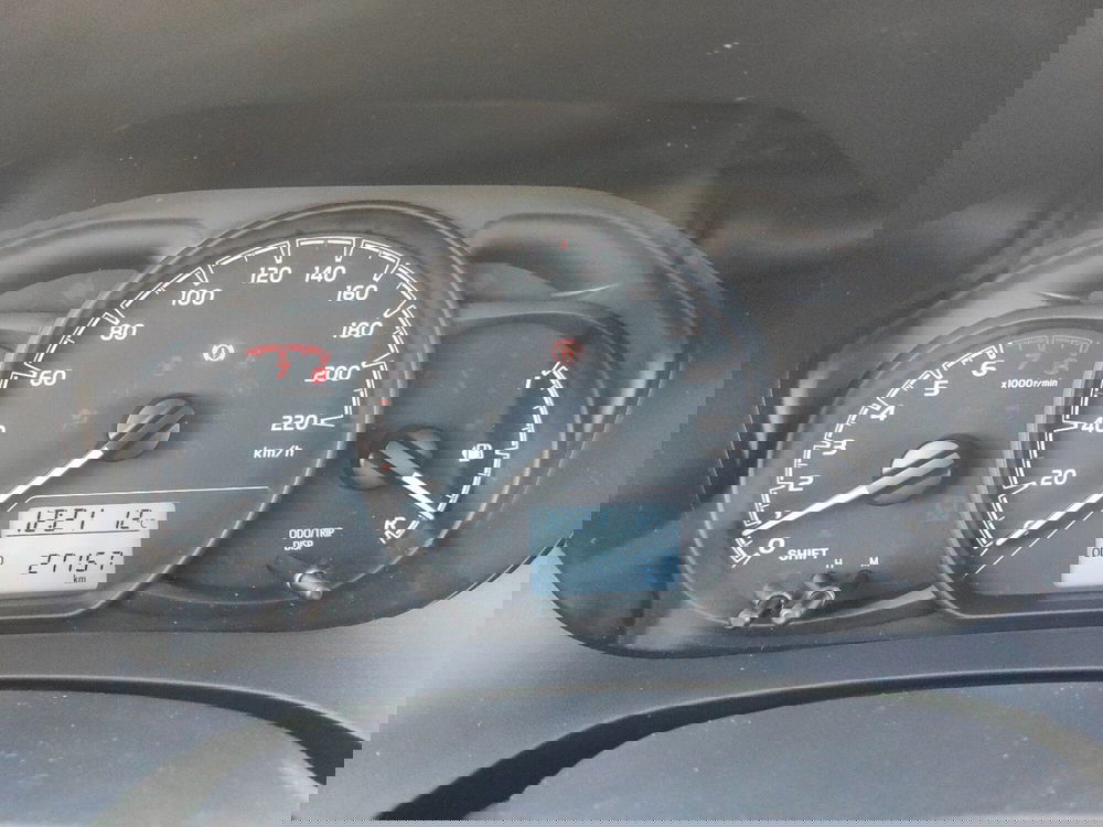 Toyota Yaris usata a Catania (12)