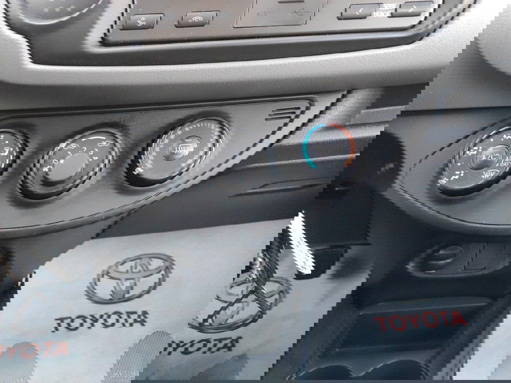 Toyota Yaris usata a Catania (14)