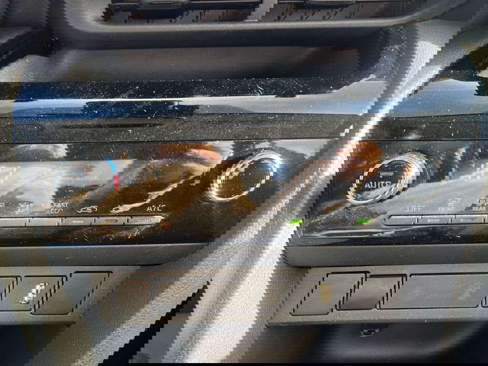 Toyota Yaris Cross usata a Ragusa (15)