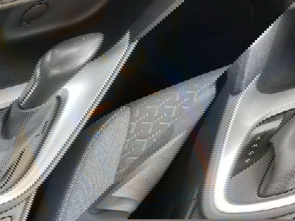 Toyota Yaris Cross usata a Ragusa (16)