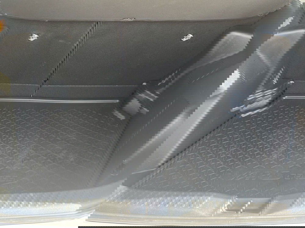 Toyota Yaris Cross usata a Ragusa (7)