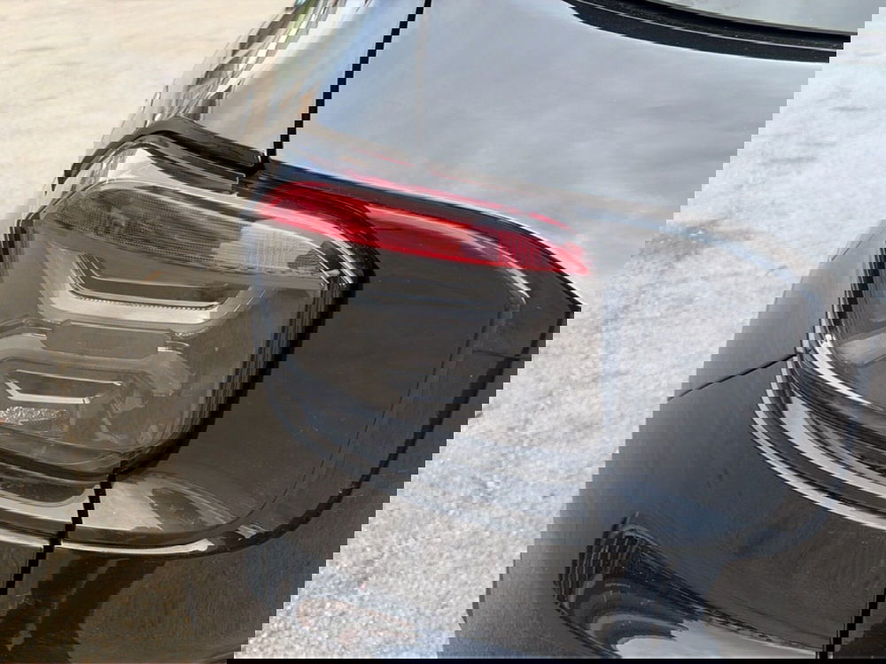 Jeep Avenger nuova a Chieti (10)