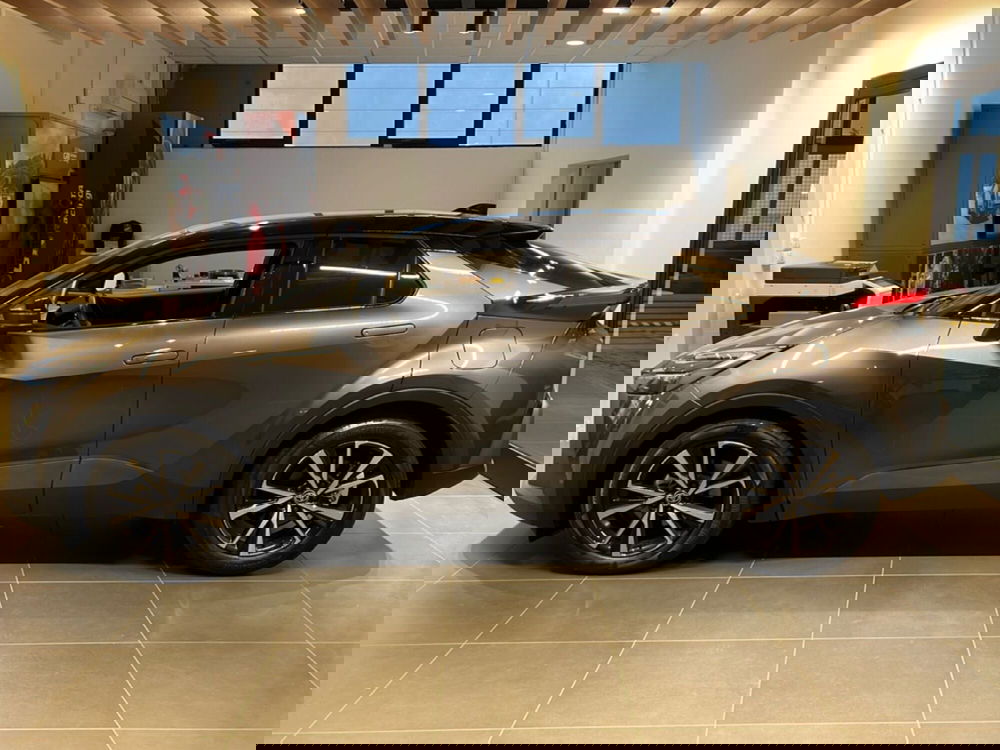 Toyota Toyota C-HR usata a Bologna (2)