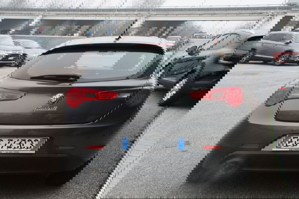 Alfa Romeo Giulietta usata a Pordenone (6)