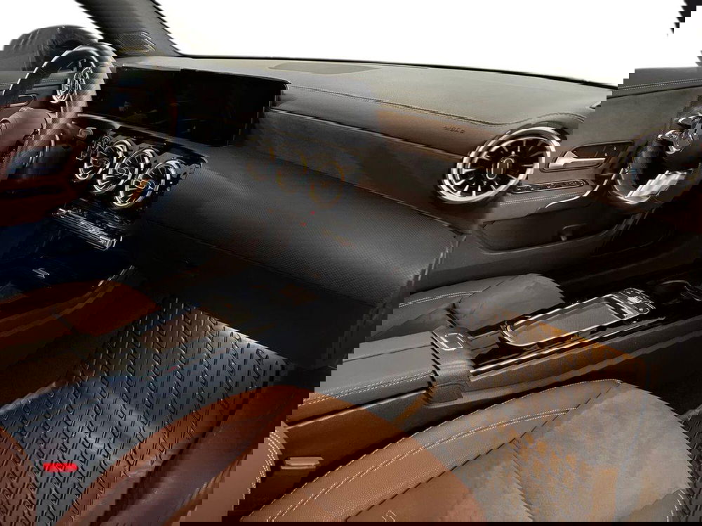 Mercedes-Benz CLA Shooting Brake usata a Lecce (9)