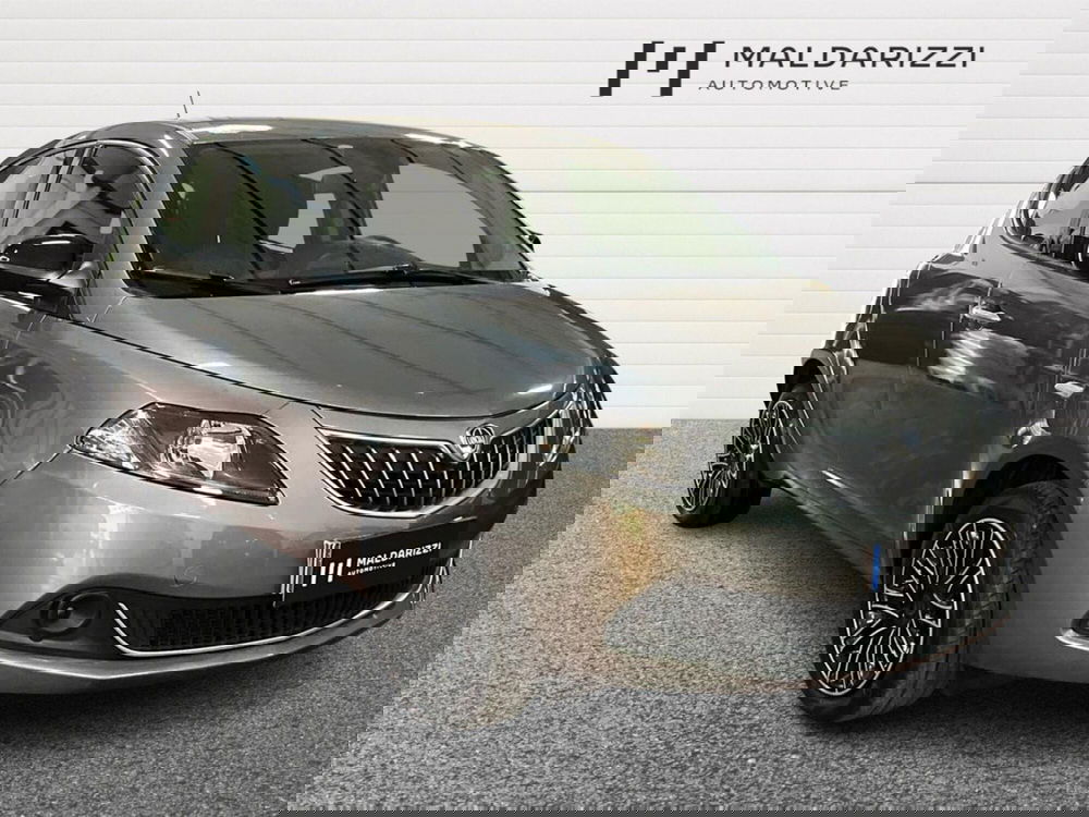Lancia Ypsilon usata a Bari