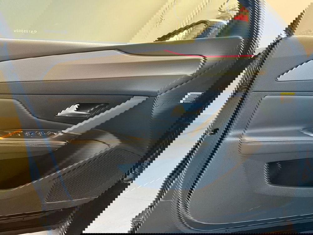 Peugeot 408 usata a Bari (13)