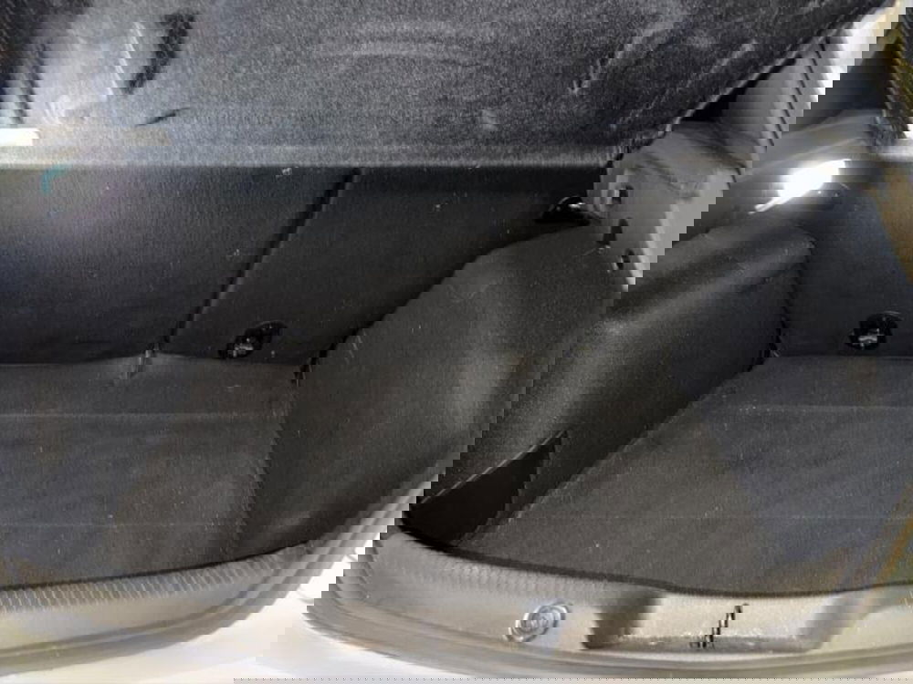 Alfa Romeo Giulietta usata a Genova (17)